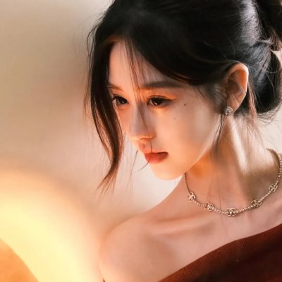 蔑视 海报