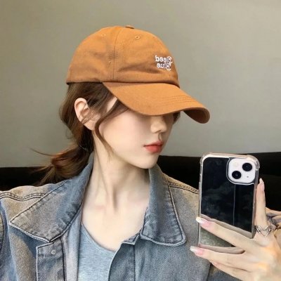 罗西与莫妮卡之骊靬情 海报