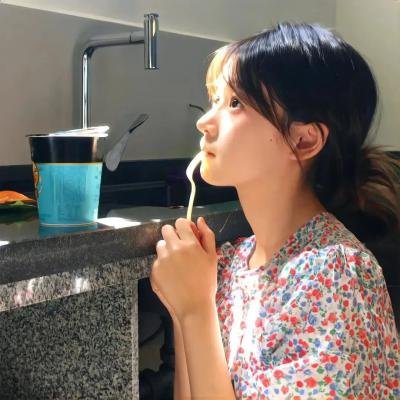 趣事 海报