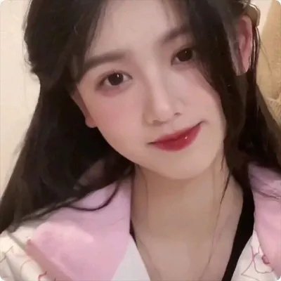你像上帝一样吻我 海报