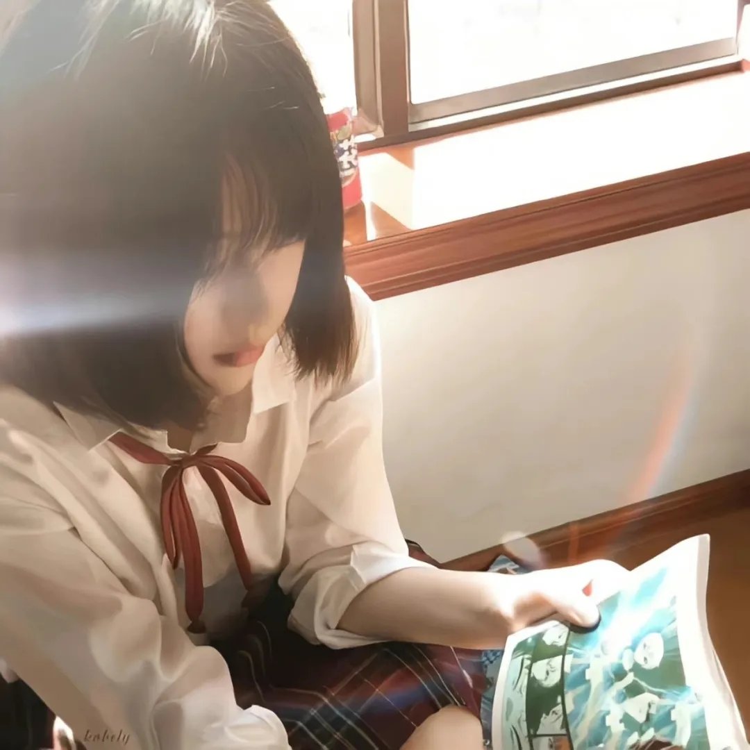 女孩不微笑 海报